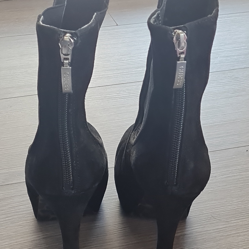Aldo Black Heeled Ankle Boots - Picture 2 of 4